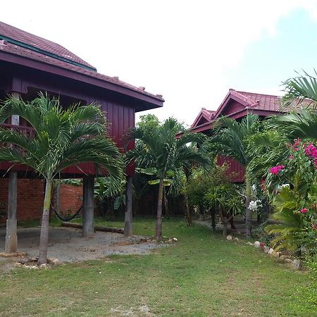 Khmer House Bungalow Hotel Kep Exterior photo