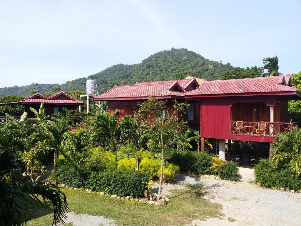 Khmer House Bungalow Hotel Kep Exterior photo