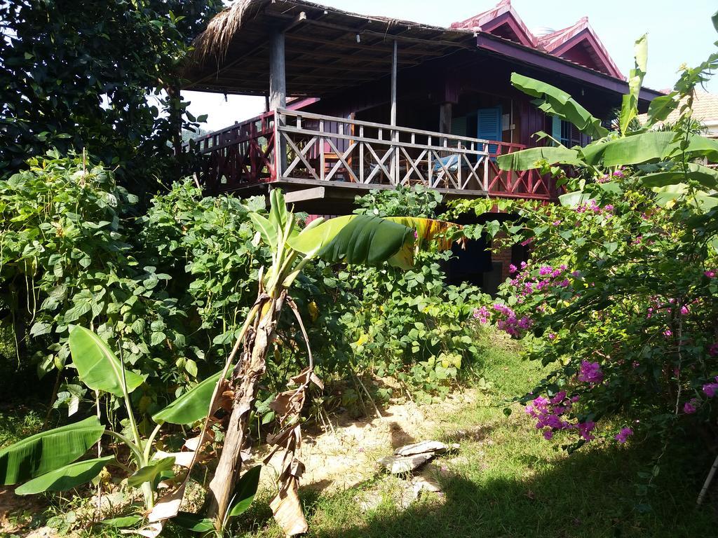 Khmer House Bungalow Hotel Kep Exterior photo