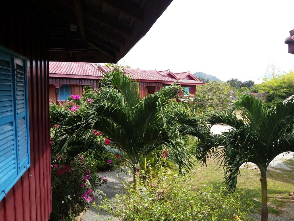 Khmer House Bungalow Hotel Kep Exterior photo